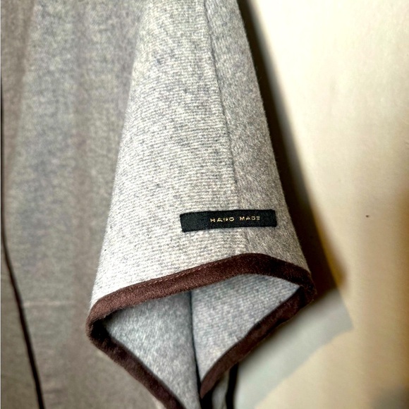 Zara Woman Hand Made Wool Blend Poncho Gray Cape Size M - Picture 5 of 11